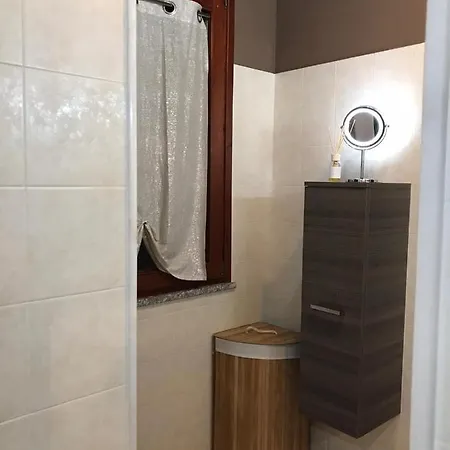 Panorama Penthouse Con Giardino Privato شقة