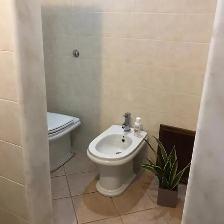 Panorama Penthouse Con Giardino Privato شقة
