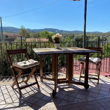 Panorama Penthouse Con Giardino Privato Santadi